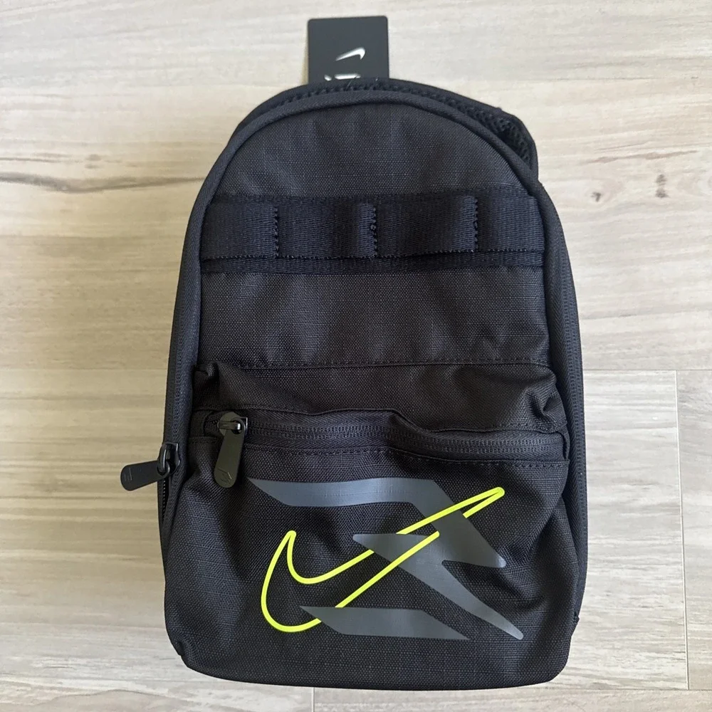 Nike Russell Wilson Pro Lunch Tote Bag - black, one size